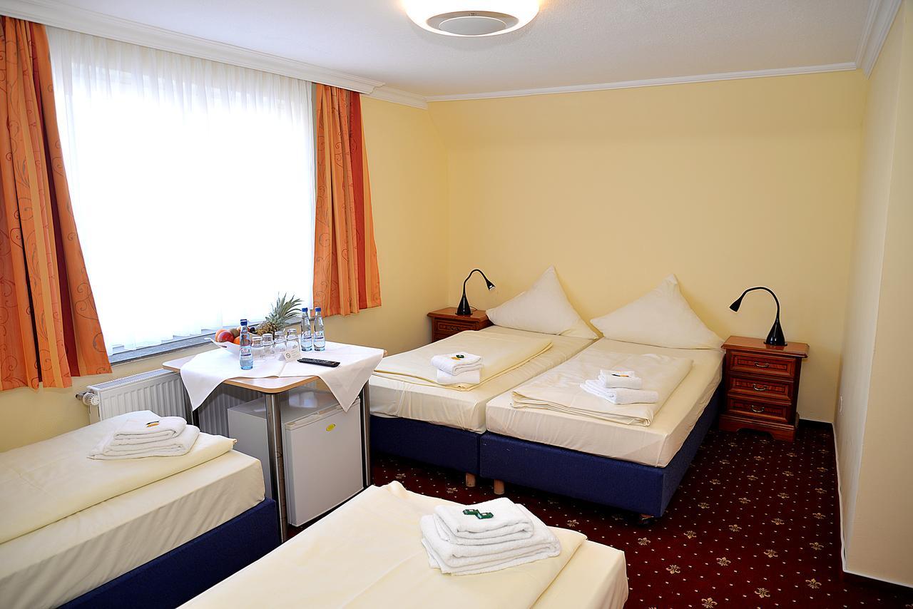 Hotel Neugrabener Hof Гамбург Экстерьер фото