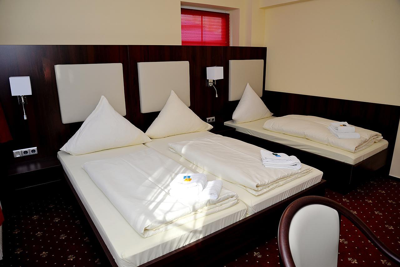 Hotel Neugrabener Hof Гамбург Экстерьер фото